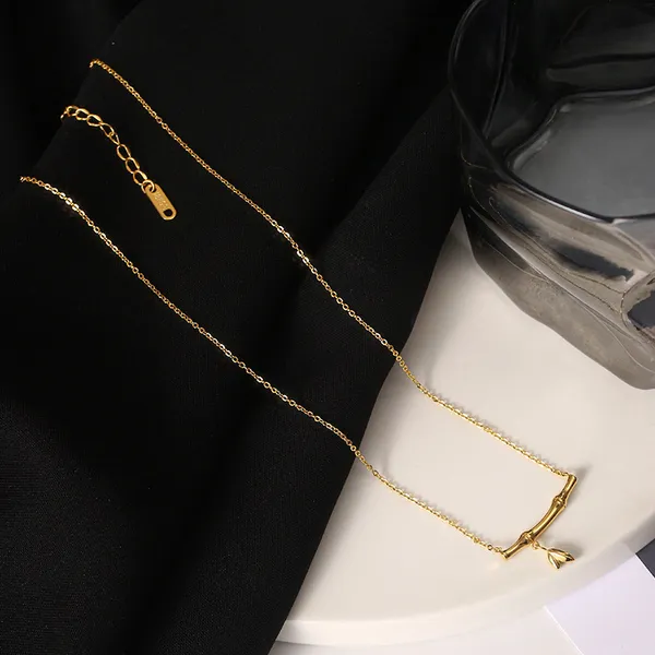 Beautiful_Bamboo_shape_stainless_steel_pendant_necklace_For_Women_&_Girls,_Stylish_Fashionable_Western_Jewellery