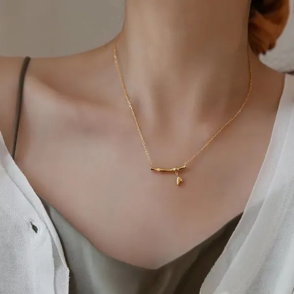 Beautiful_Bamboo_shape_stainless_steel_pendant_necklace_For_Women_&_Girls,_Stylish_Fashionable_Western_Jewellery
