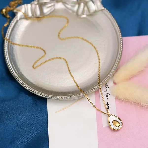 White_Avocado_Design_Stainless_Steel_Anti_Tarnish_Pendant_Chain_For_Women_&_Girl_As_A_Daily_Use_Jewellery