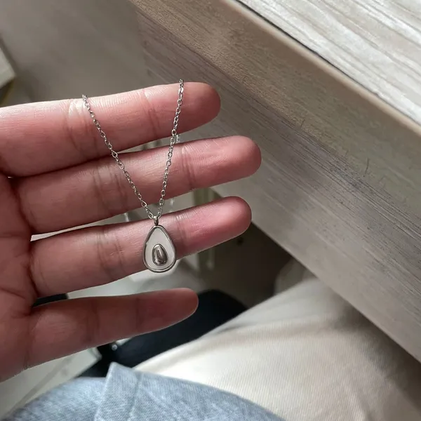 White_Avocado_Design_Stainless_Steel_Anti_Tarnish_Pendant_Chain_For_Women_&_Girl_As_A_Daily_Use_Jewellery