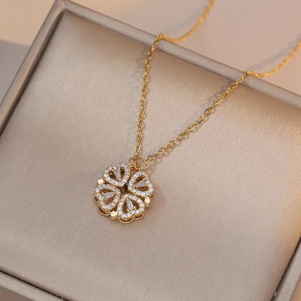Magnetic_Four-Leaf_Clover_Heart_Necklace_|_2-in-1_Stainless_Steel_Gold_plated_Pendant_Chain_|_Women's_Trendy_&_Lucky_Charm_Jewelry