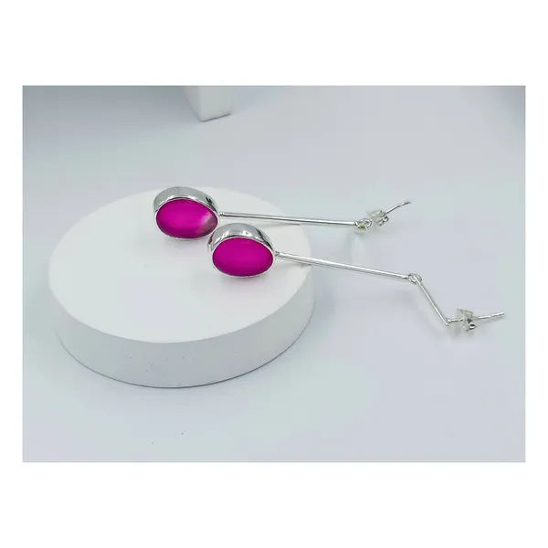 Drop_style_Long_Fuchsia_Chalcedony_earring_for_Girls_&_Women,_Stylish_Fashionable_Earring