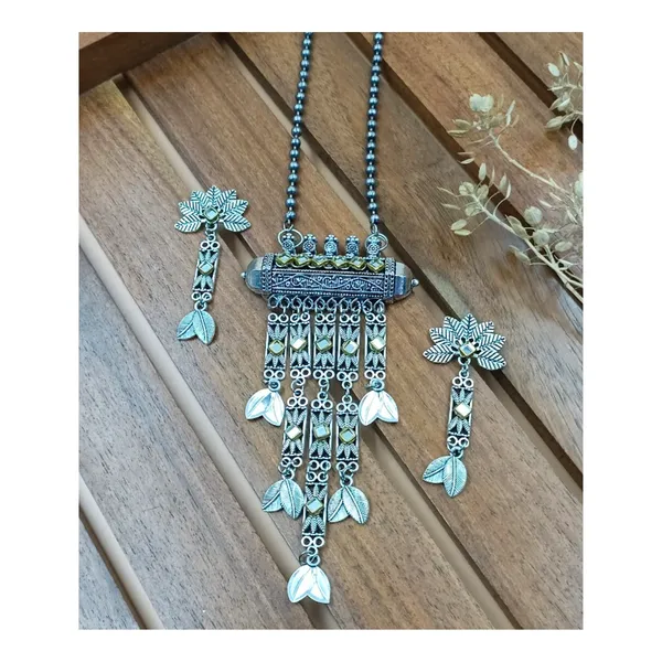 Dual_Tone_Drop_style_Long_Oxidized_Pendant_Chain_for_Women_&_Girls