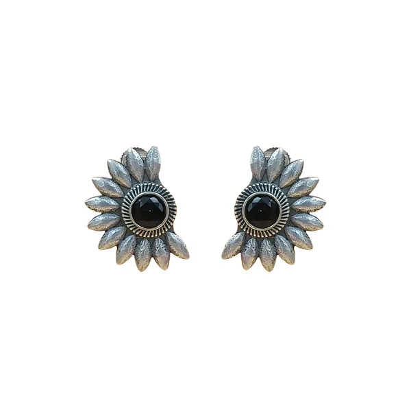Black_Silver_Look_Alike_Half_Circle_Shape__Floral_Design_Stud_With_Black_Glass_Stone_For_Women_&_Girls