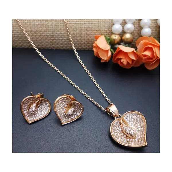 Rose_Gold_Rose_Gold_Heart_Shape__Cz_Pendant_Set_For_Women_&_Girls