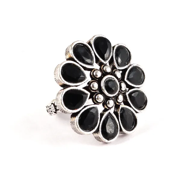 Black_Floral_Design_Oxidised_Necklace_Set_With_Earrings_&_Ring_Embossed_With_Black_Colour_Glass_Stone_For_Women_&_Girls