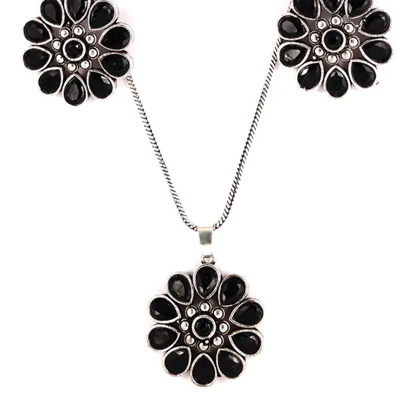 Black_Floral_Design_Oxidised_Necklace_Set_With_Earrings_&_Ring_Embossed_With_Black_Colour_Glass_Stone_For_Women_&_Girls