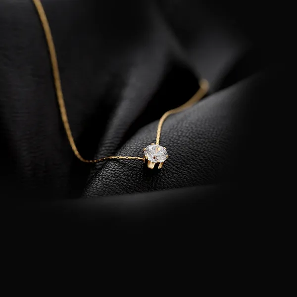 White_Six_Claws_Zircon_Stainless_Steel_Anti-Tarnish_Pendant_Necklace_–_Stylish_Western_Jewelry_for_Women_&_Girls