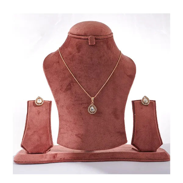 Gold_Fashionable_Water_Drop_Kundan_Pendant_Earring_Chain_Jewellery_Set_For_Women_And_Girls