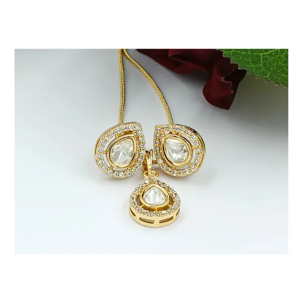 Gold_Fashionable_Water_Drop_Kundan_Pendant_Earring_Chain_Jewellery_Set_For_Women_And_Girls