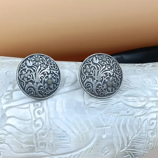 Beautiful_tribal_style_self_crafted_Floral_design_Silver_look_alike_oxidised_Stud_for_Women_&_girls