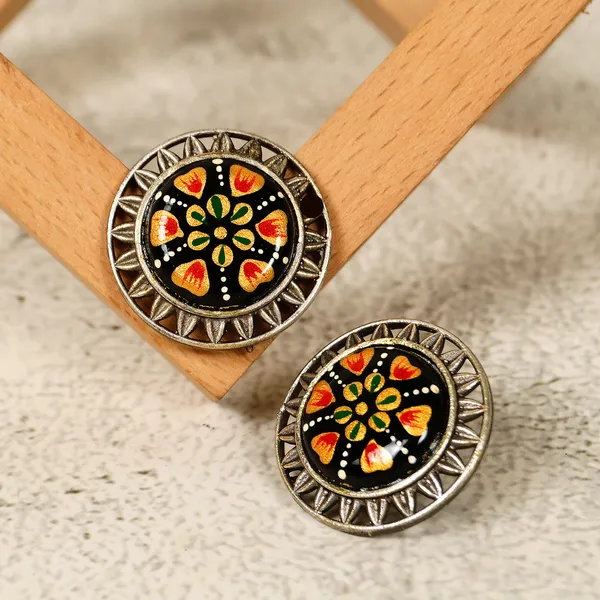 Black_Silver_Look_Alike_Minakari_Hand_Painted_Stud_For_Women_&_Girls