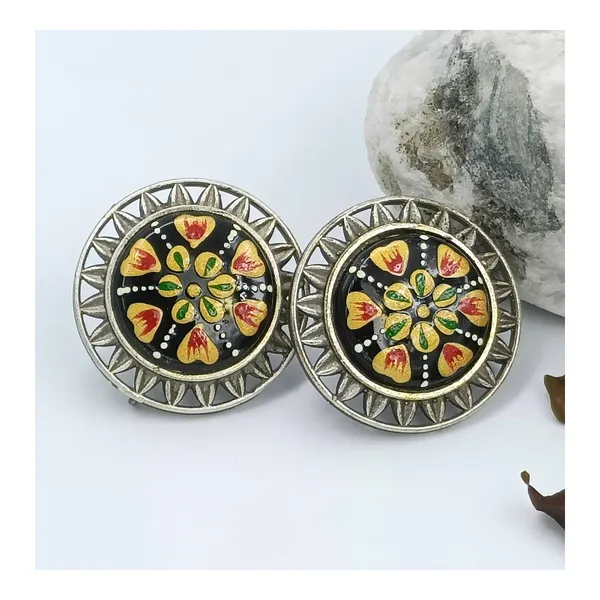 Black_Silver_Look_Alike_Minakari_Hand_Painted_Stud_For_Women_&_Girls