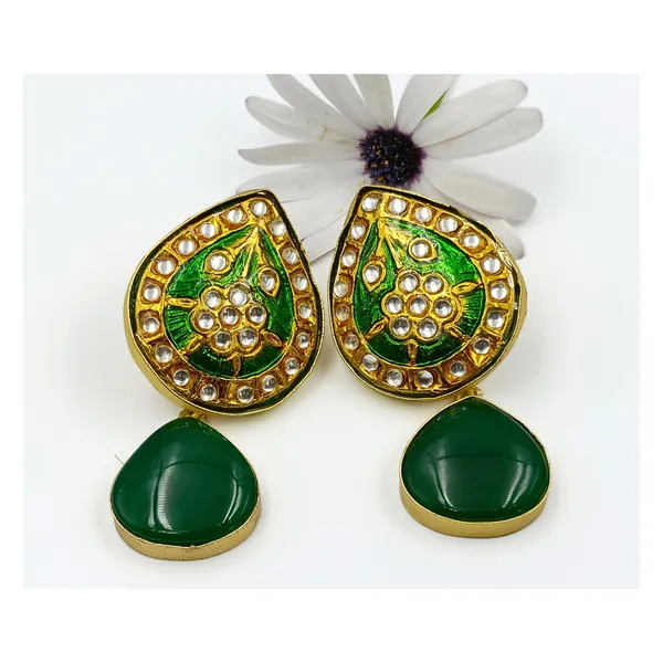Hand_Made_Green_&_Golden_colour_Enamel_Paint_Minakari_Dangler_for_Girls_&_Women,_Stylish_Traditional_Jewellery