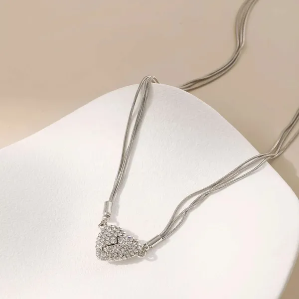 Magnetic_Heart_Necklace_for_Couples_|_Stainless_Steel_Zircon_Diamond_Pendant_|_3-Layer_Rope_Chain_|_Perfect_Love_Gift_for_Her