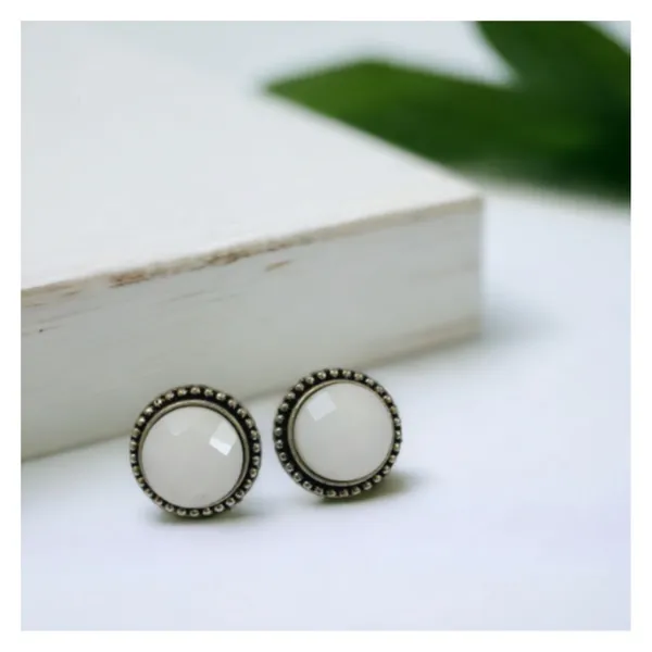 Circular_Design_White_colour_Silver_Look_Alike_Oxidized_Stud_for_Girls_&_Women,_Stylish,_Fashionable_Earring