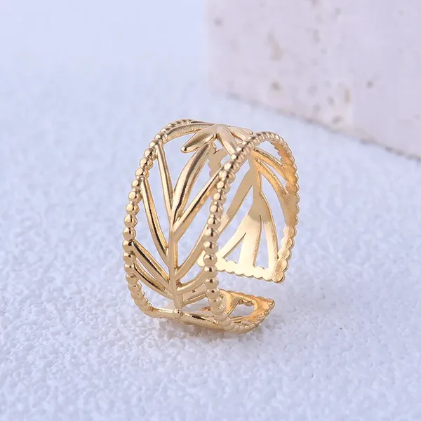 Vintage_Gold_Leaf_Ring_|_Adjustable_Stainless_Steel_|_Nature_Inspired_Jewelry_for_Women_&_Girls