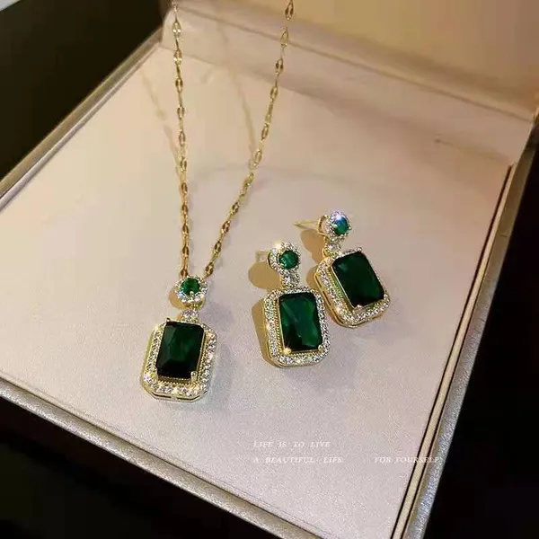 Green_Radiance_Stainless_Steel_Jewelry_Set_-_Necklace,_Ring_&_Earrings
