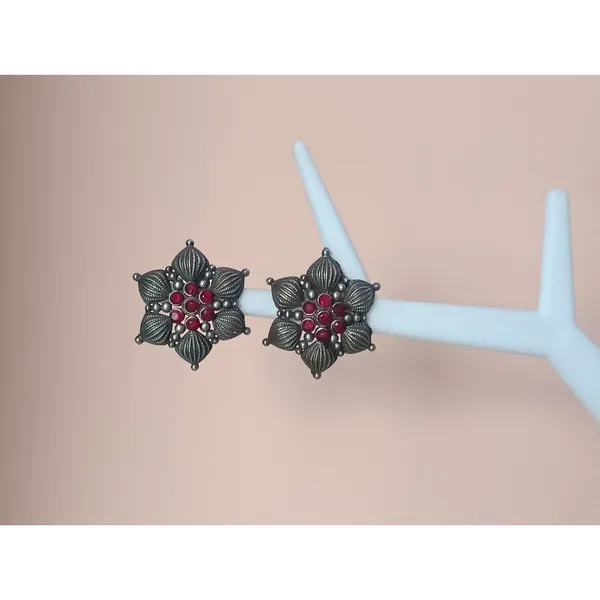 Floral_Design_Oxidised_Stud_Stylish_&_Fashionable_Earing_Studded_With_Red_Stone_For_Women_&_Girls