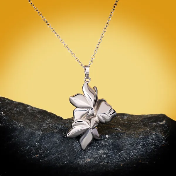 Handmade_Stainless_Steel_Enameled_Floral_Bunch_style_Pendant_Chain_For_Girls_&_Women,_Stylish_Fashinable_Western_Jewellery