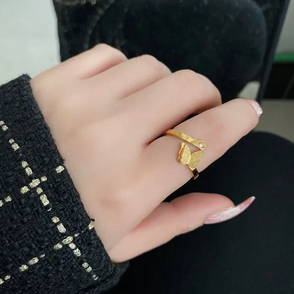 Frosted_Butterfly_Zirconia_Ring_for_Women_&_Girls_|_Adjustable_Retro_Style_for_Everyday_Use
