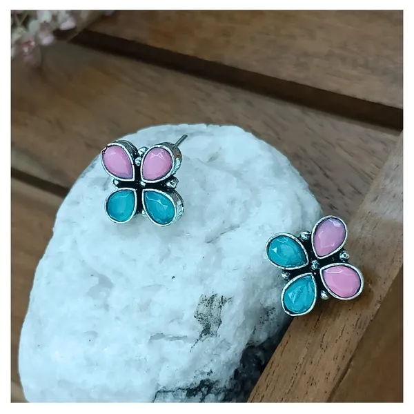 Flower_shape_Pink_&_Sky_Blue_Oxidized_Stud_For_Women_&_Girl_|_Stylish_&_Fashionable_Earing,_Jewellery_for_Women,_Best_Gift_for_Birthday,_Anniversary_&_Wedding