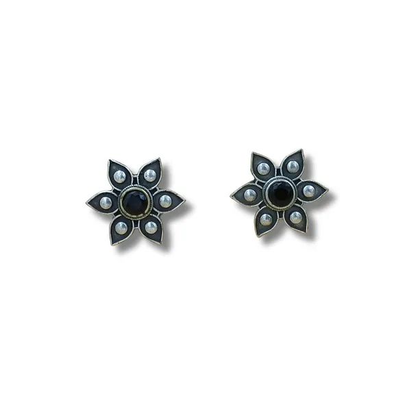 Black_Silver_Look_Alike_Floral_Shape_Oxidized_Stud_Studded_With_Black_Stone_For_Women_&_Girls