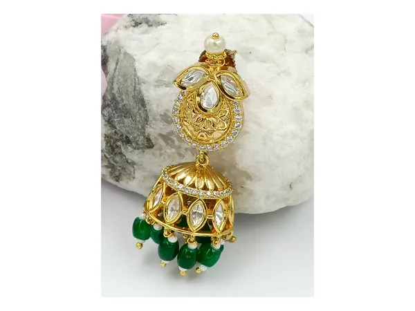 Traditional_style__Polki_Kundan_Jhumka_with_green_beads_for_Women_&_Girls,_Perfect_wedding_collection