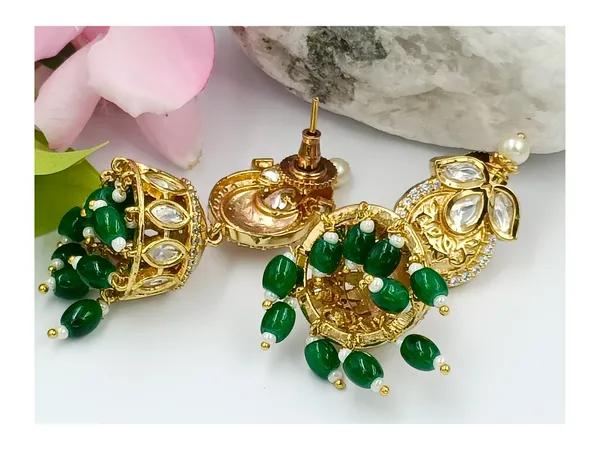 Traditional_style__Polki_Kundan_Jhumka_with_green_beads_for_Women_&_Girls,_Perfect_wedding_collection