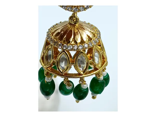 Traditional_style__Polki_Kundan_Jhumka_with_green_beads_for_Women_&_Girls,_Perfect_wedding_collection