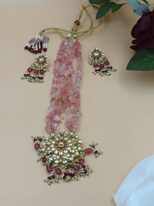 Marvellous_Kundan_Necklace_with_Pink_colour_crystal_strand_and_beads_for_Women_&_Girls,_Traditional_Jewellery,_Wedding_jewellery