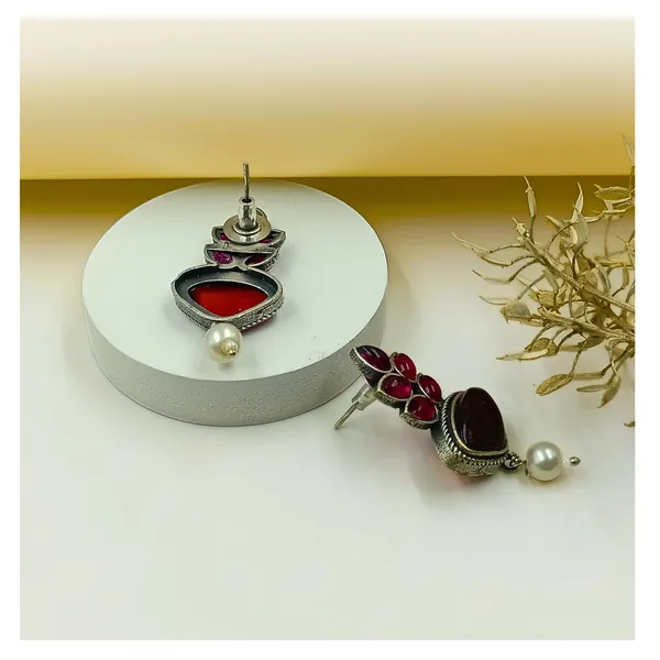 Red_colour_Feather_style_Oxidized_stud_for_Women_&_Girl,_Stylish_Fashionable_Trendy_Earring