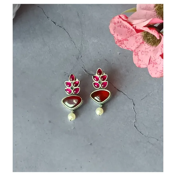 Red_colour_Feather_style_Oxidized_stud_for_Women_&_Girl,_Stylish_Fashionable_Trendy_Earring