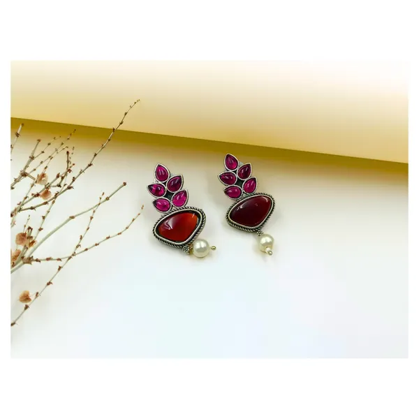 Red_colour_Feather_style_Oxidized_stud_for_Women_&_Girl,_Stylish_Fashionable_Trendy_Earring