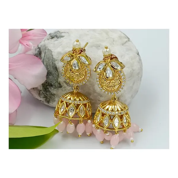 Hand_made_Traditional_style_Kundan_Jhumka_with_Pink_colour_glass_bead_for_Women