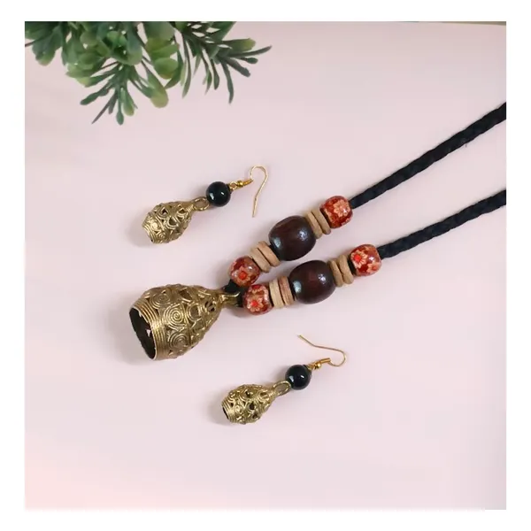 Handmade_Bell_Shape_Dokra_Necklace_Set_for_Women_&_Girls,_Contemporary_stylish_Fashionable_Heritage_Jewellery