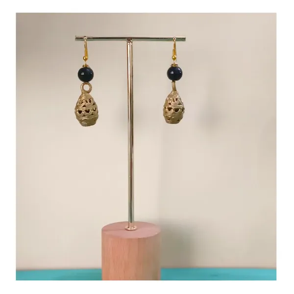 Handmade_Bell_Shape_Dokra_Necklace_Set_for_Women_&_Girls,_Contemporary_stylish_Fashionable_Heritage_Jewellery
