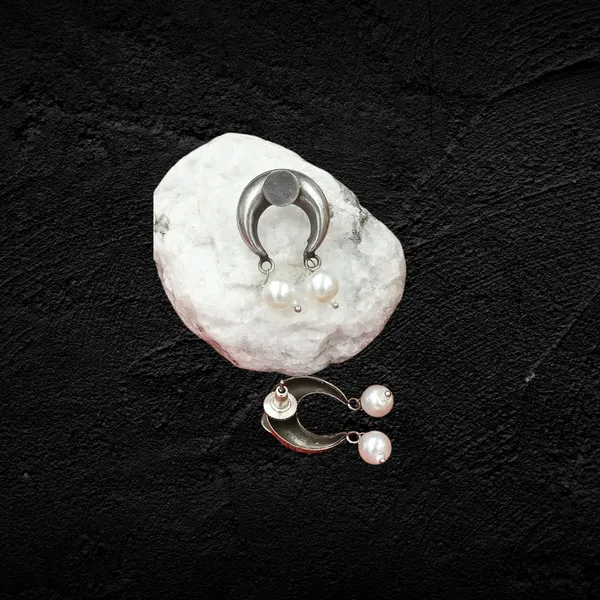 Dual_Pearl_Horse_Shoe_style_Oxidized_Stud_Traditional_Oxidized_Earrings_For_Women_&_Girls_|_Stylish_&_Fashionable_Earing