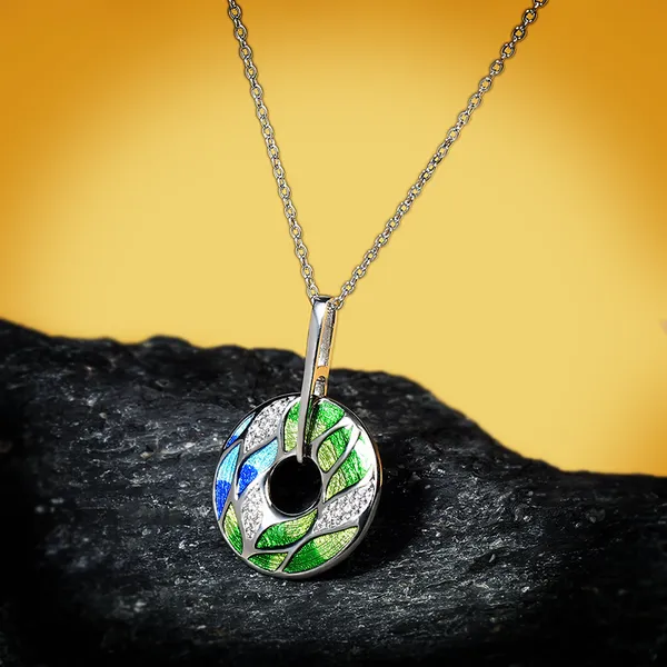 Handmade_Stainless_Steel_Enameled_Floral_Design_Donut_shape_Pendant_Chain_For_Girls_&_Women,_Stylish_Fashinable_Western_Jewellery