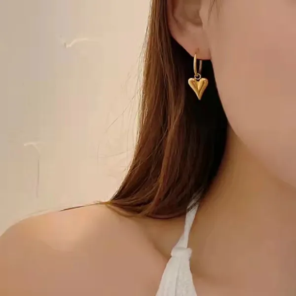 Elongated_3D_Heart_Hoop_Earrings_|_Stainless_Steel_|_Blackbox_Jewelleries