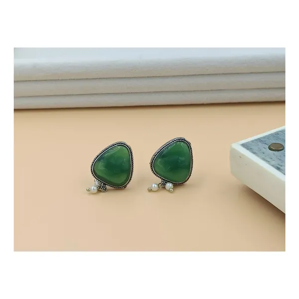 Pearl_drop_Green_Colour_Monalisa_stone_Triangular_shape_Oxidize_earrings_for_women_&_girls,_Stylish_earring