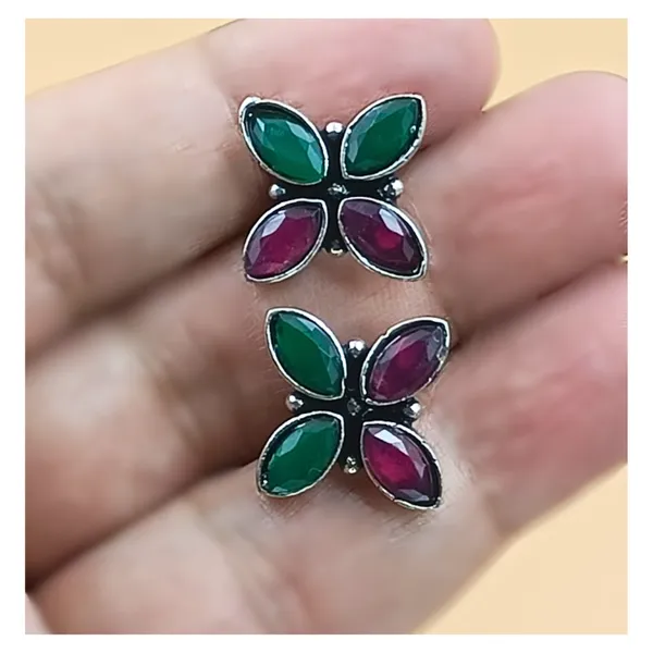 Simple_Floral_Petals_Design_Red_&_Green_Oxidised_Stud_for_women_&_girls,_Stylish_Fashionable_Earring