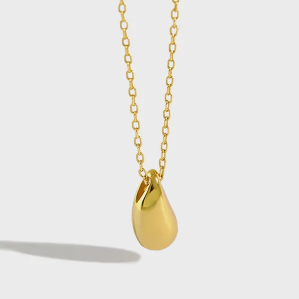 Gold_Tear_Drop_Pendant_Chain_Stainless_Steel_Necklace_For_Girls_&_Women