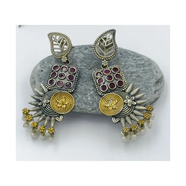 Red_Tribal_Design_Dual_Tone_German_Silver_Earring_For_Women_&_Girls