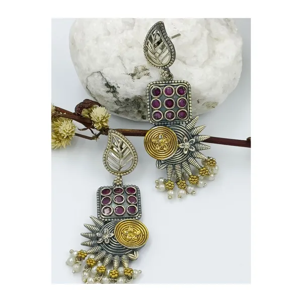 Red_Tribal_Design_Dual_Tone_German_Silver_Earring_For_Women_&_Girls