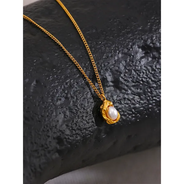 Pearl_Pendant_Stainless_Steel_Necklace_For_Women_&_Girl_Perfect_Minimalist_For_Daily_Wear