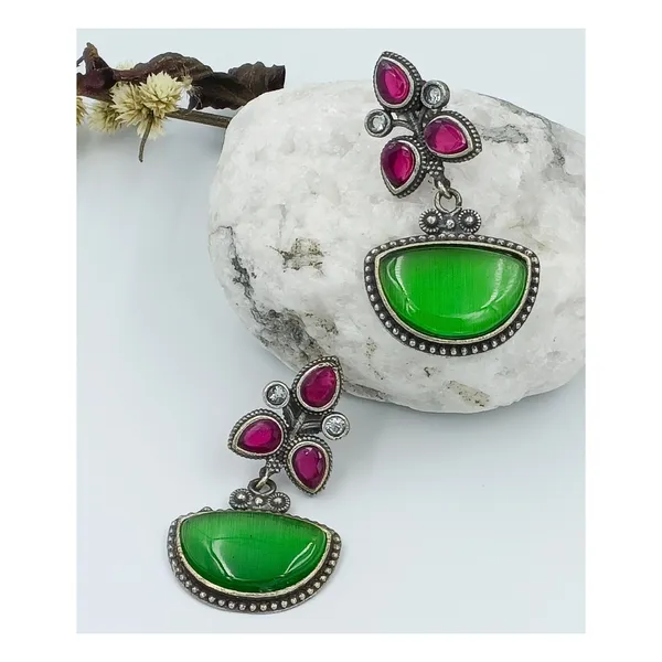 Pink_&_green_Leaf_shape_Oxidized_Dangler_for_Women_&_Girls,_Stylish,_Fashionable_Earring