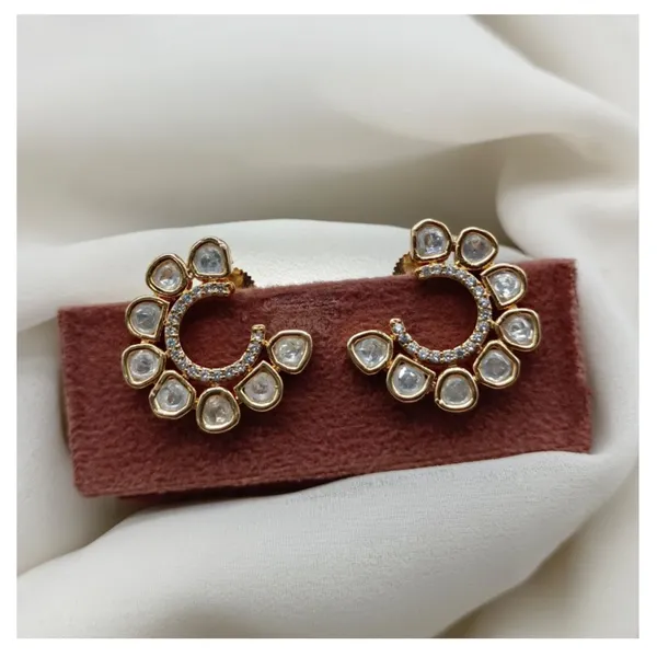 Shinning_gold_plated_Cubic_Zirconia_studded_traditional_Moon_Shape_Polki_Kundan_earrings_for_women_&_girls