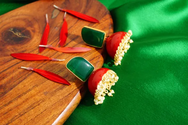 Red_&_Green_Hand_Painted_Jhumka_For_Women_&_Girls_|_Stylish_&_Fashionable_Earing|_Accessories_Jewellery_For_Women_|_Birthday_Gift_For_Girlfriend,_Wife_And_Mom