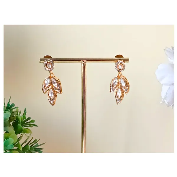 Shinning_gold_plated_Cubic_Zirconia_studded_traditional_Leaf_shape_Polki_kundan_earrings_for_women_&_girls